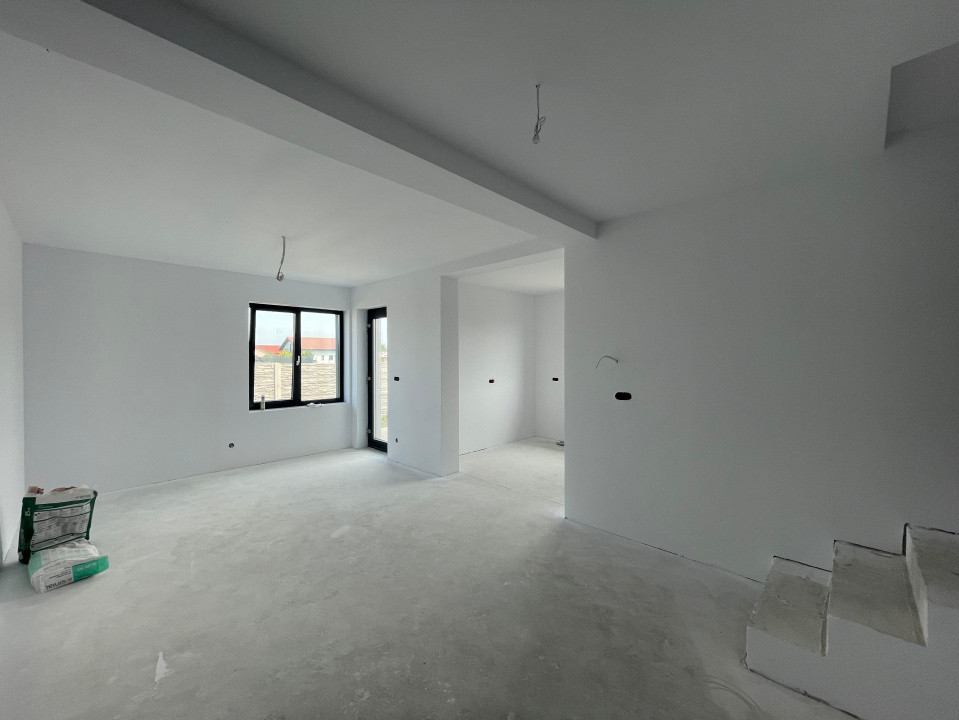 Duplex 5 camere, 116mp utili, 300mp teren - Urseni  
