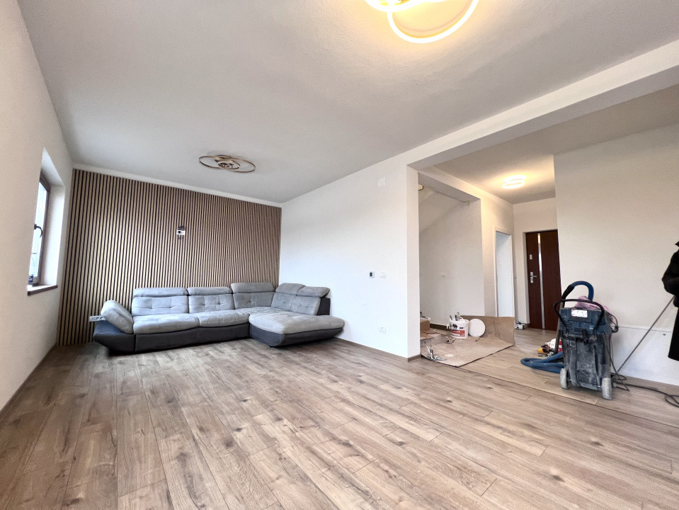 Duplex 5 camere, 130mp utili, 380 teren - Dumbravita, zona Cora