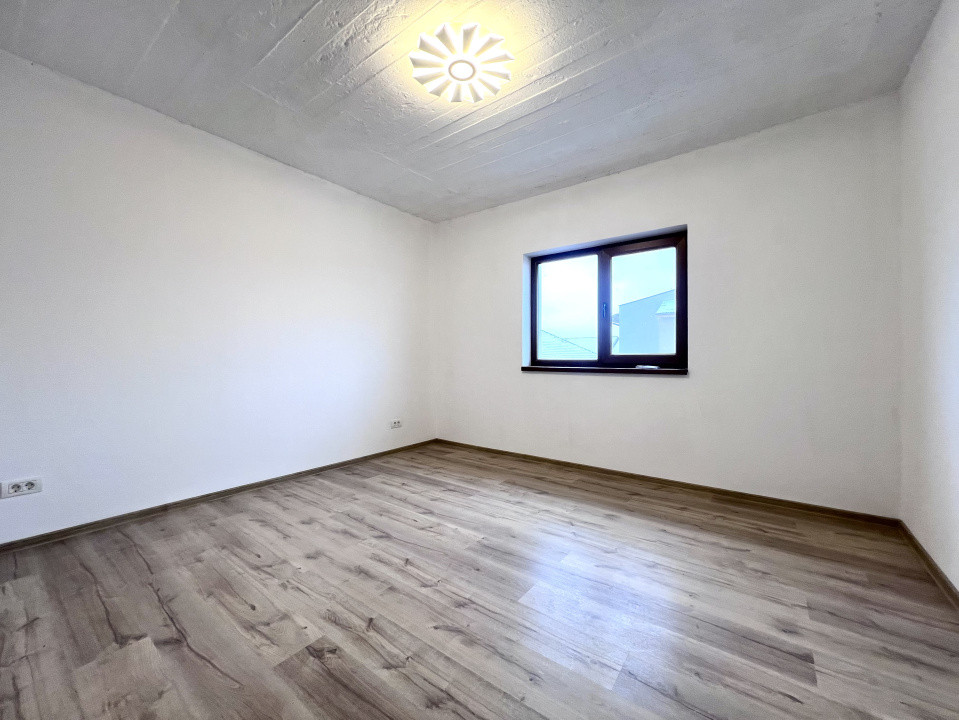 Duplex 5 camere, 130mp utili, 380 teren - Dumbravita, zona Cora