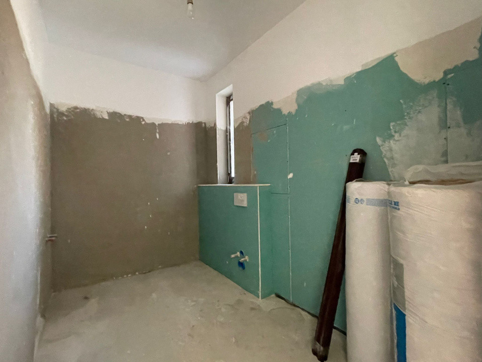 Duplex pe parter 4 camere - Mosnita Noua