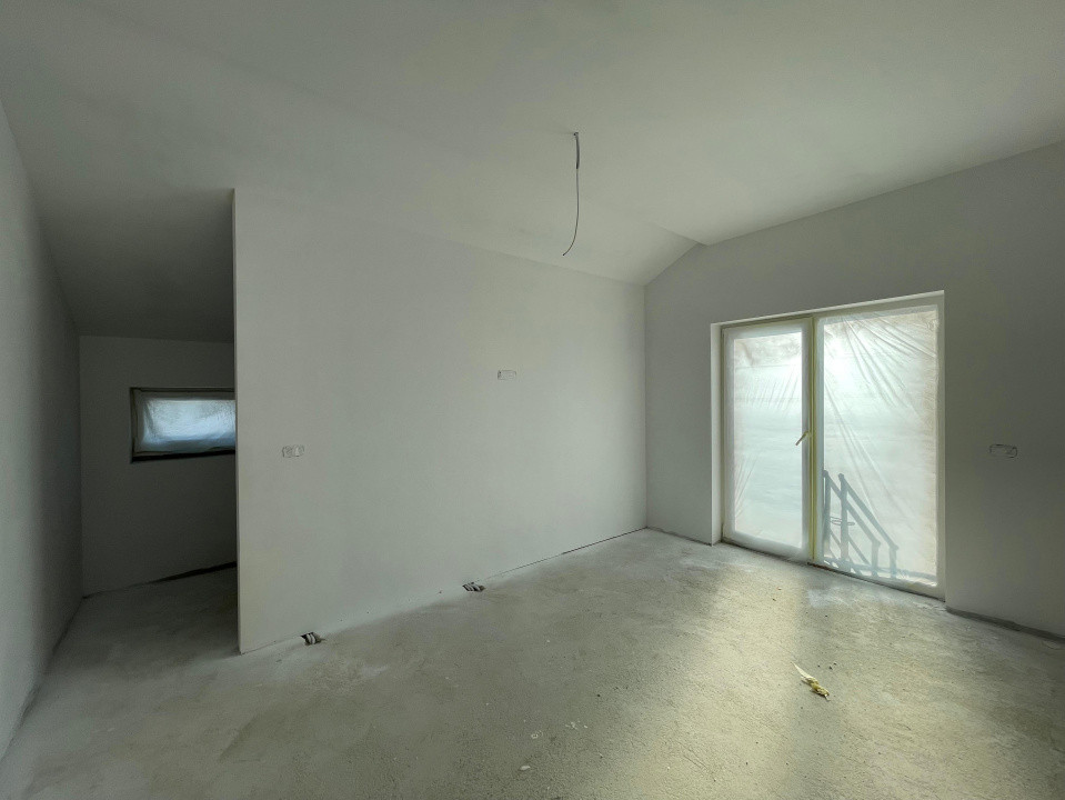 Duplex 4 camere - superpozitie Mosnita Noua