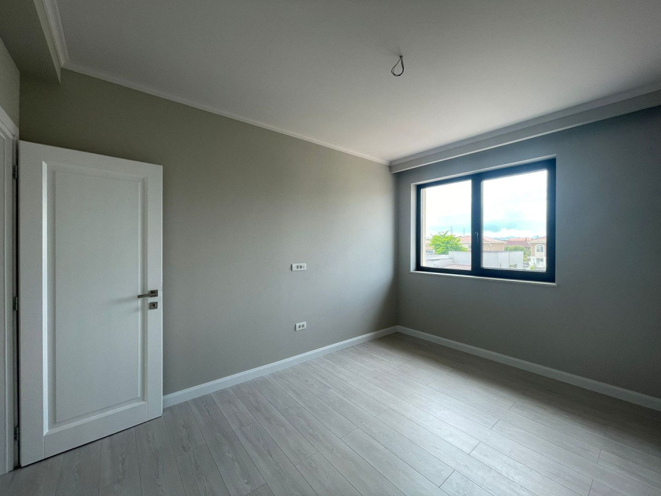 Duplex 5 camere cu finisaje premium cartier Europa Mosnita