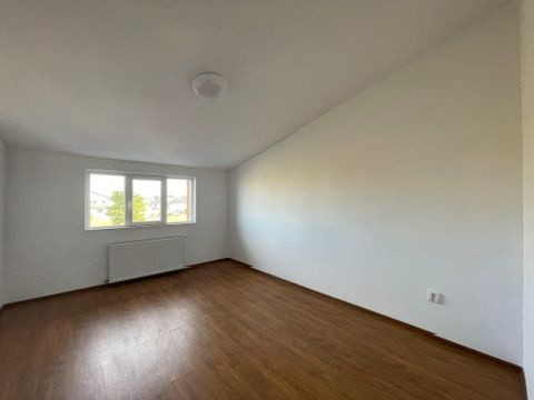 Duplex 4 camere 122mp Mosnita Noua COMISION 0