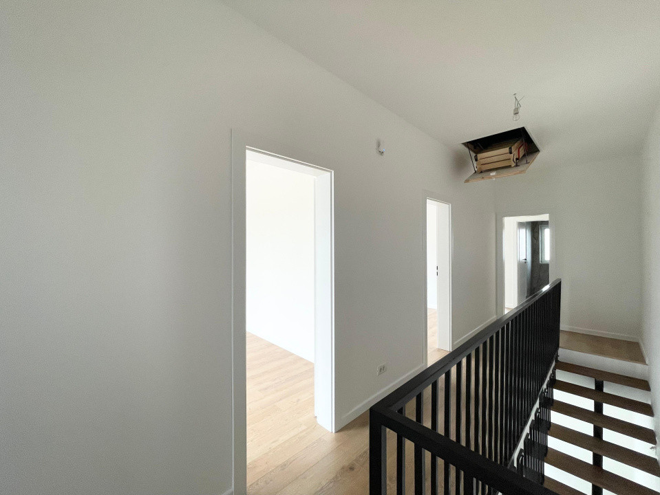 Duplex 4 camere la asfalt Calea Medves