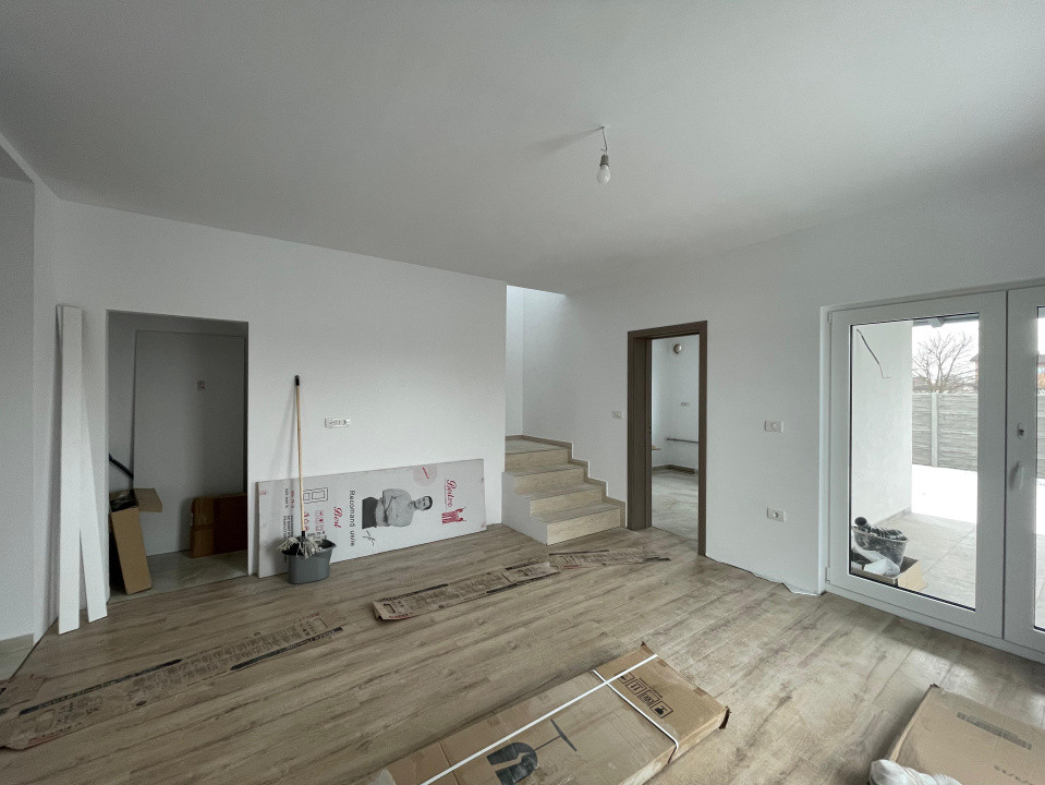 Duplex modern cu 4 camere -Mosnita Noua 