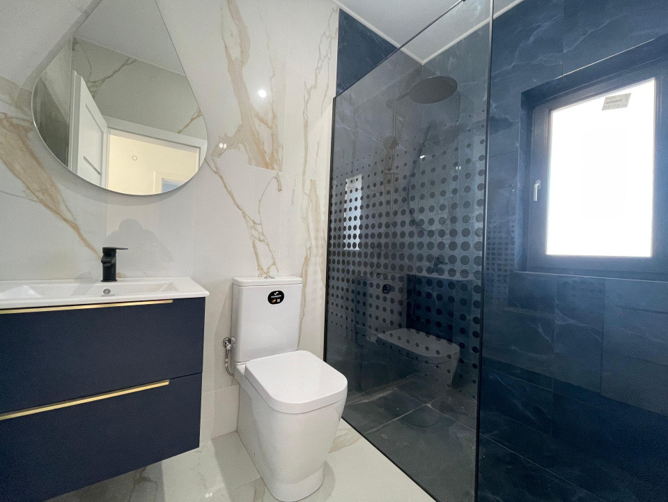 Duplex despartit prin camera tehnica  finisaje premium Mosnita