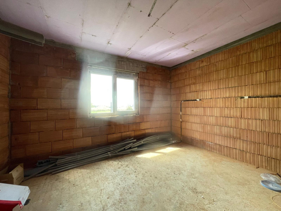 Duplex pe parter 3 camere si dressing Mosnita Veche Drumul Boilor