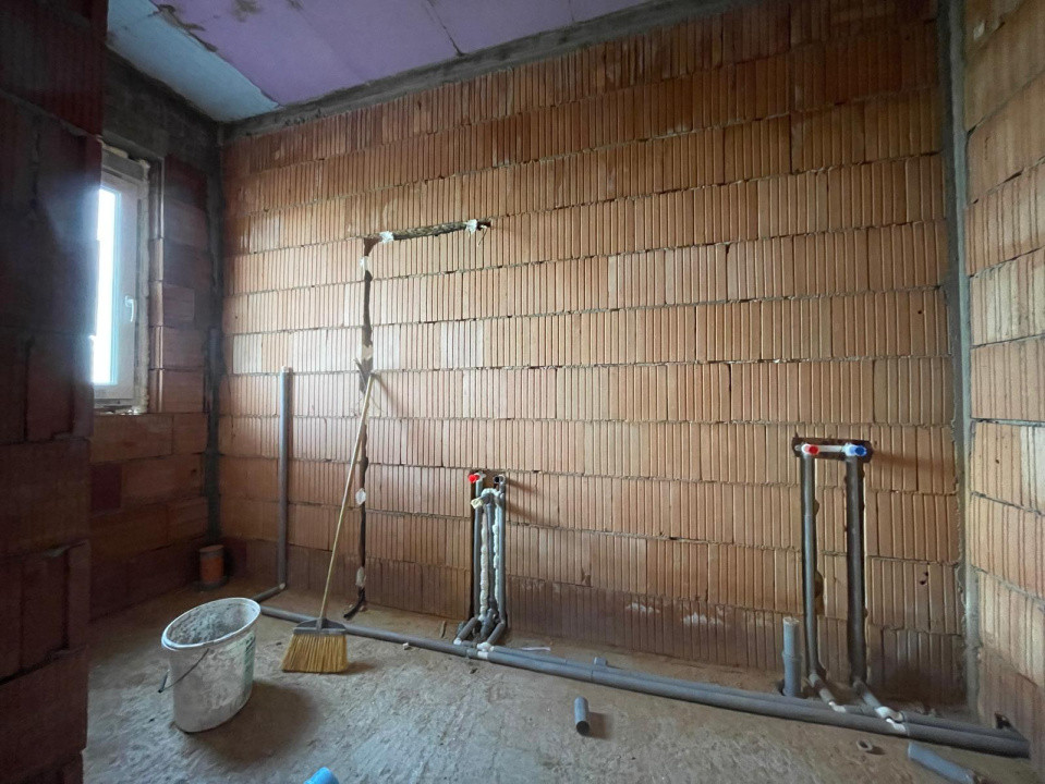 Duplex pe parter 3 camere si dressing Mosnita Veche Drumul Boilor