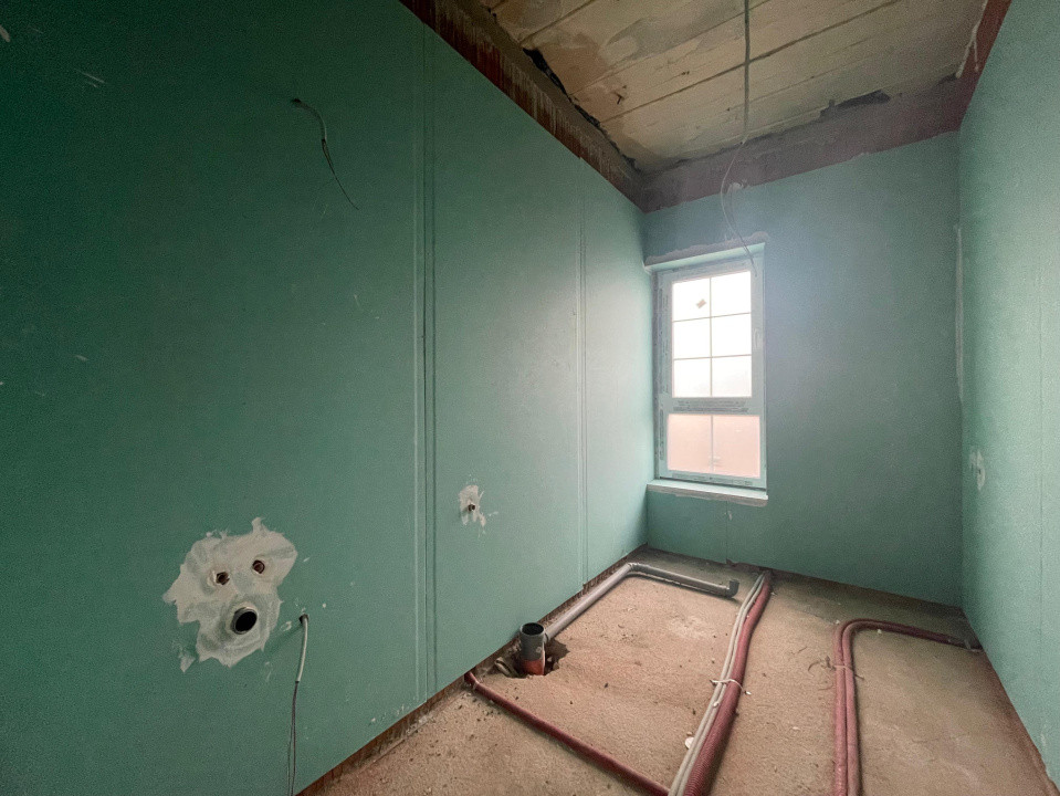 Duplex 4 camere despartit prin camera tehnica Calea Medves Mosnita