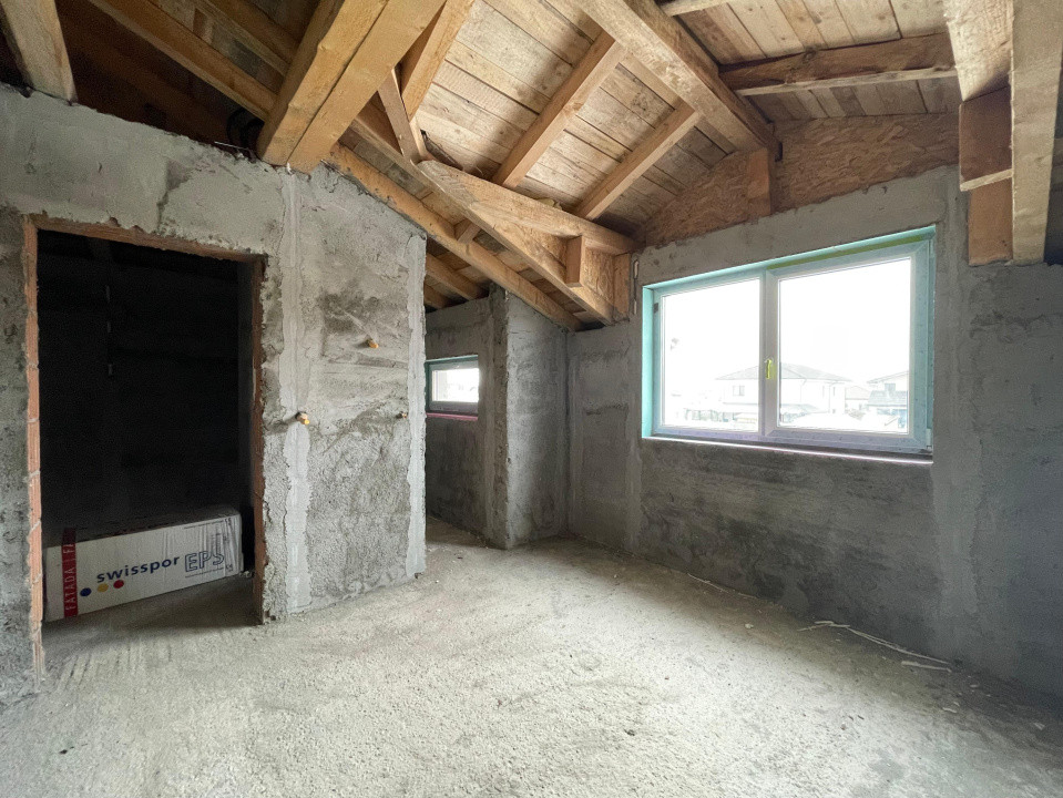 Duplex 4 camere despartit prin camera tehnica Mosnita Noua Valery