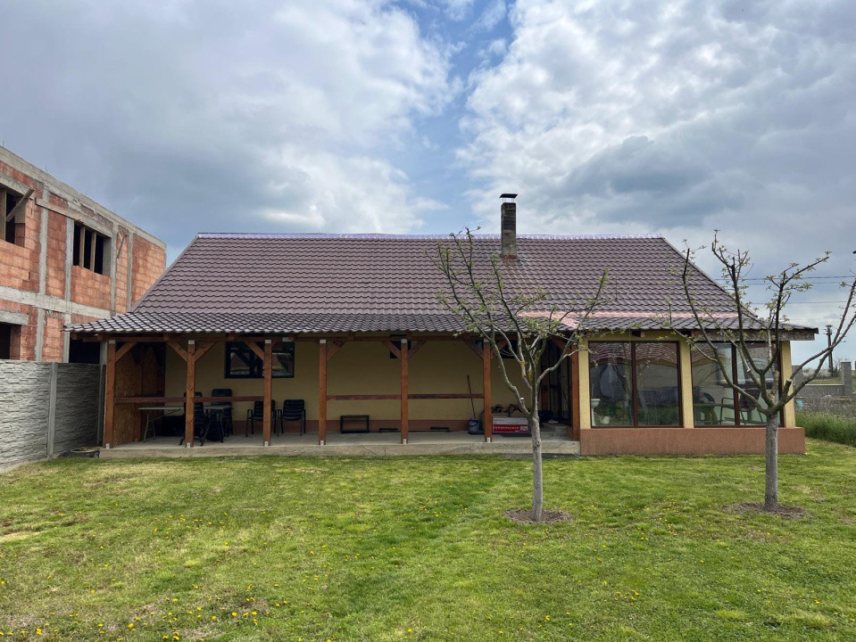 Casa Individuala 3 camere - Mosnita Noua