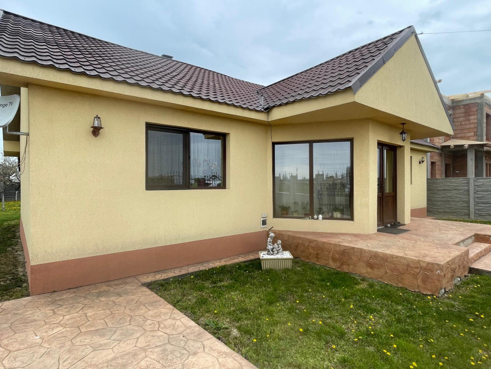 Casa Individuala 3 camere - Mosnita Noua