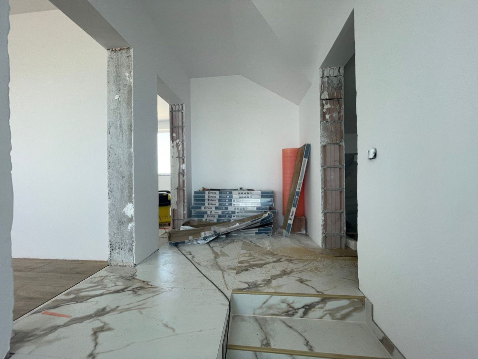 Duplex 3 camere despartit prin baie - Urseni