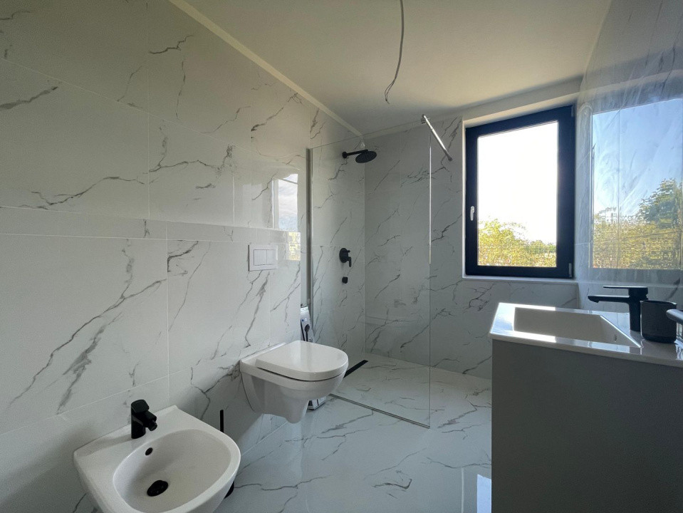 Duplex 6 camere 400mp teren Mosnita Noua