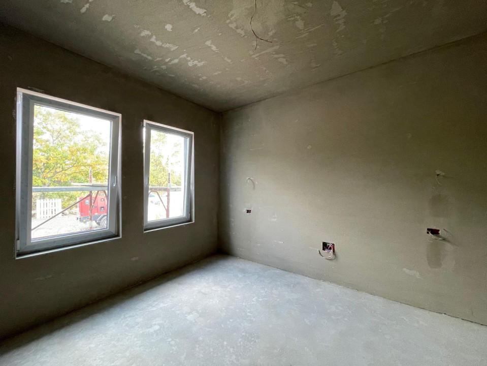 Duplex 3camere separat prin CT Mosnita Noua