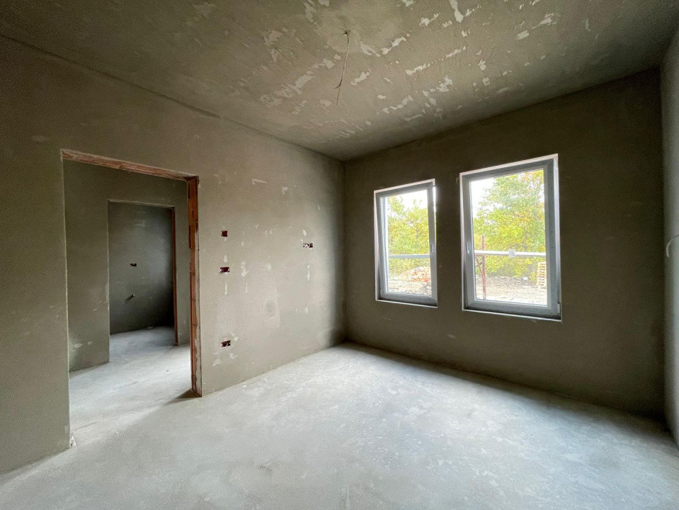 Duplex 3camere separat prin CT Mosnita Noua