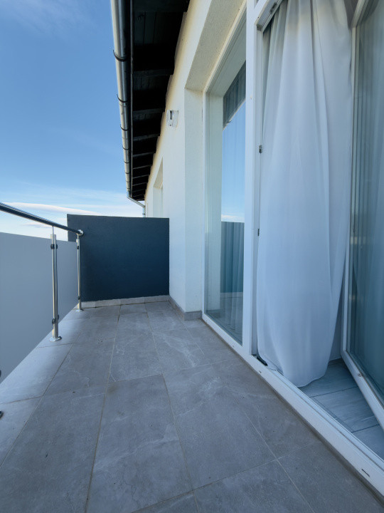 Apartament 2 camere, decomandat, 53mp, 2 locuri de parcare in Giroc 