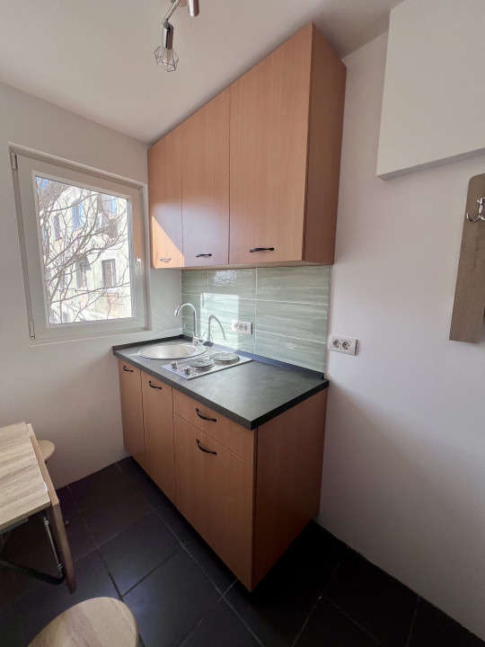  Garsoniera 24mp utili, etajul 3/4, zona Buziasului