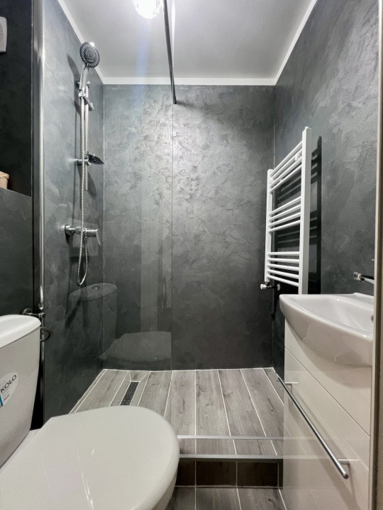  Garsoniera 24mp utili, etajul 3/4, zona Buziasului