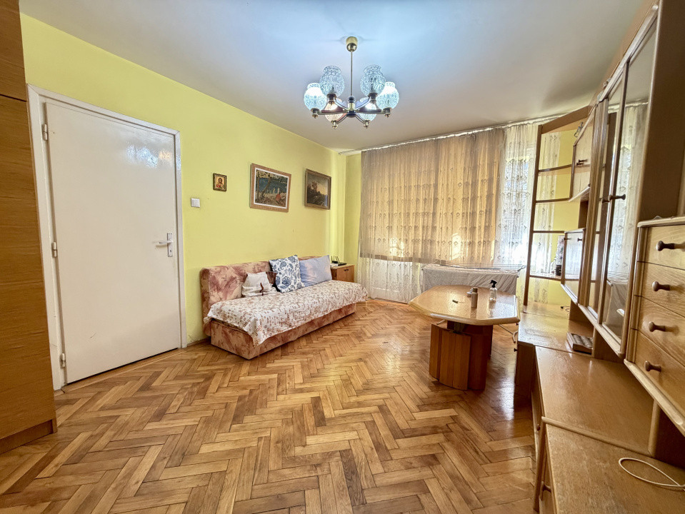 Apartament 2 camere, 50 mp utili, etajul 1 - Timisoara