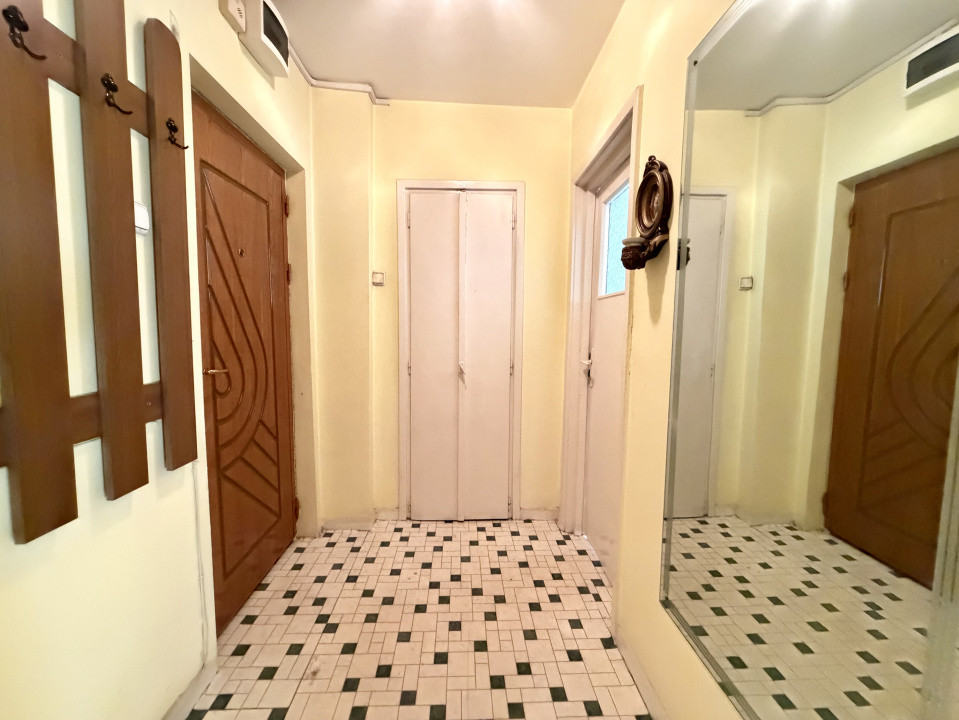 Apartament 2 camere, 50 mp utili, etajul 1 - Timisoara