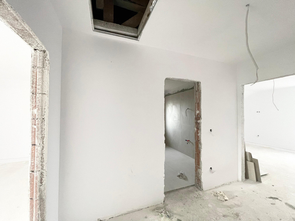 Duplex 4 camere central Mosnita Veche