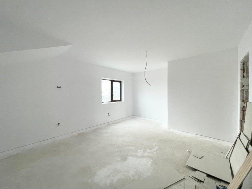 Duplex 4 camere central Mosnita Veche