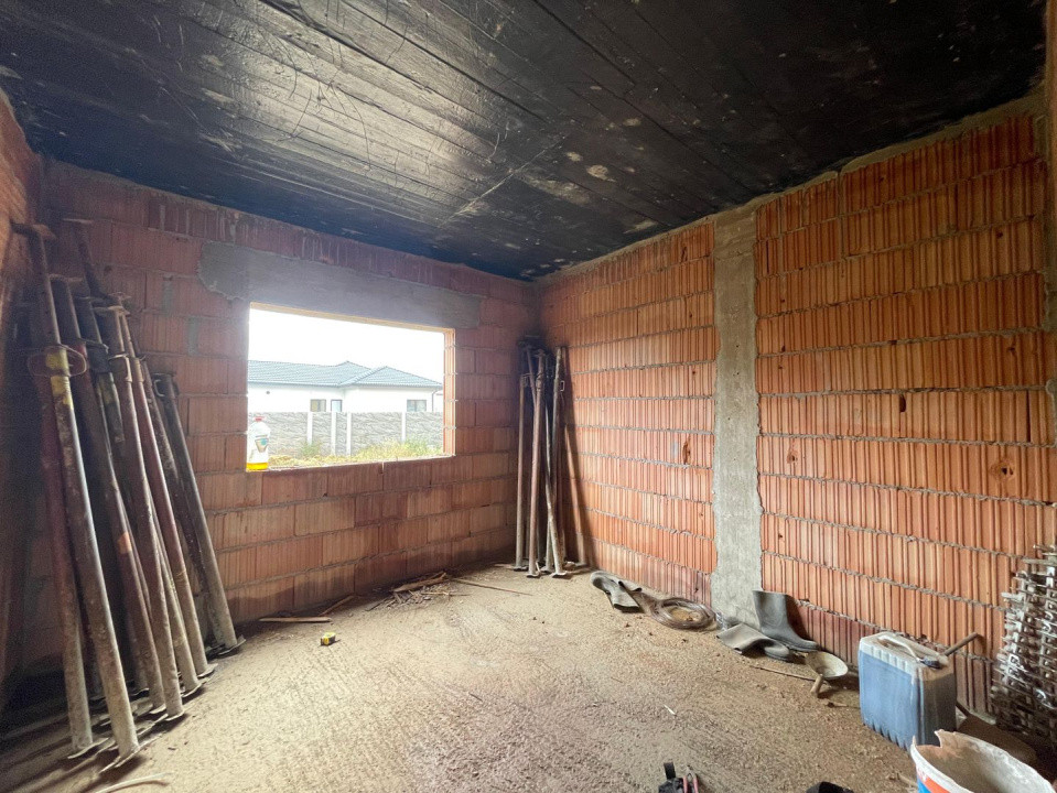 Duplex 5 camere separat prin CT Urseni