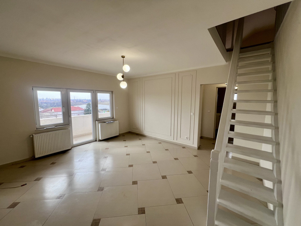 Apartament cu 4 camere, 68mp, etaj 5/5 - Zona Dambovita
