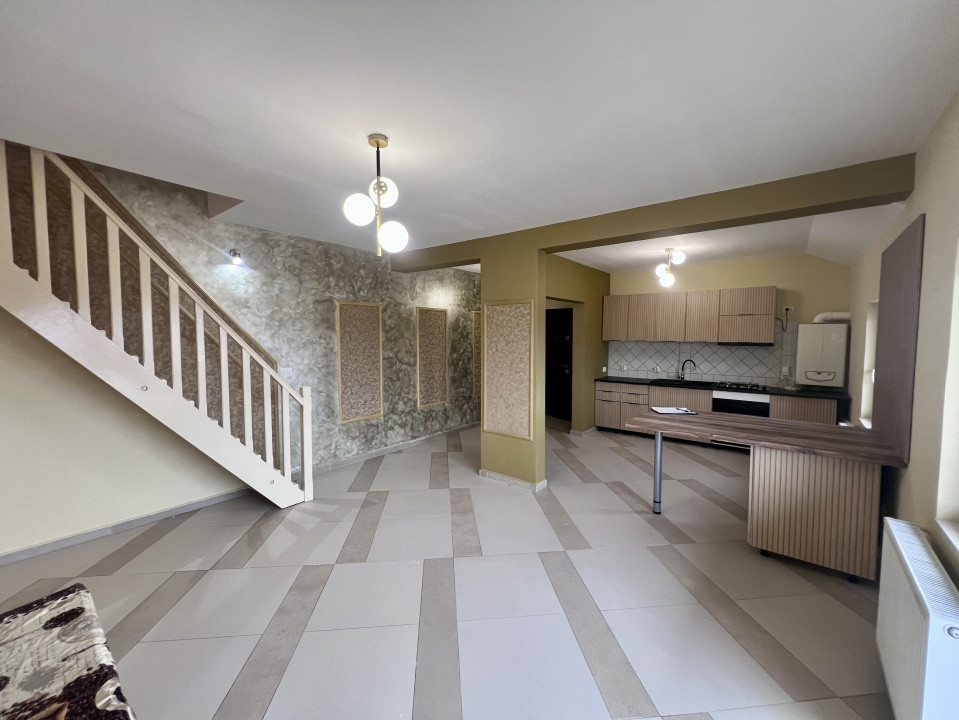 Apartament cu 3 camere, 54mp, etaj 5/5 - Zona Dambovita