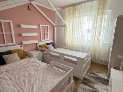 Apartament 3 camere, decomandat, 65 mp utili, etaj 3 - Sagului