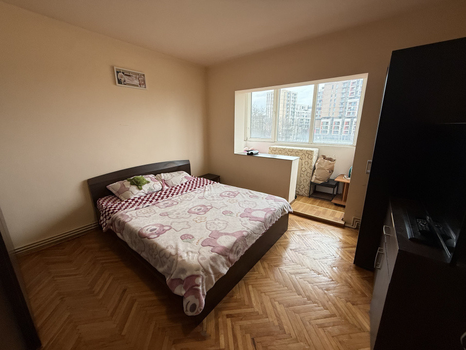 Apartament 3 camere, decomandat, 65 mp utili, mobilat si utilat - Soarelui