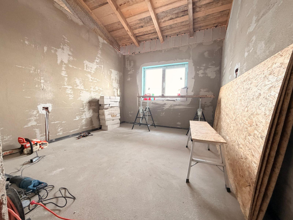 Apartament 2 camere, 47 mp, etaj 2-pe Calea Urseni