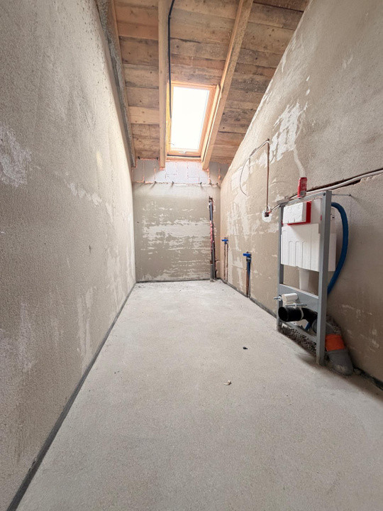 Apartament 2 camere, 47 mp, etaj 2-pe Calea Urseni