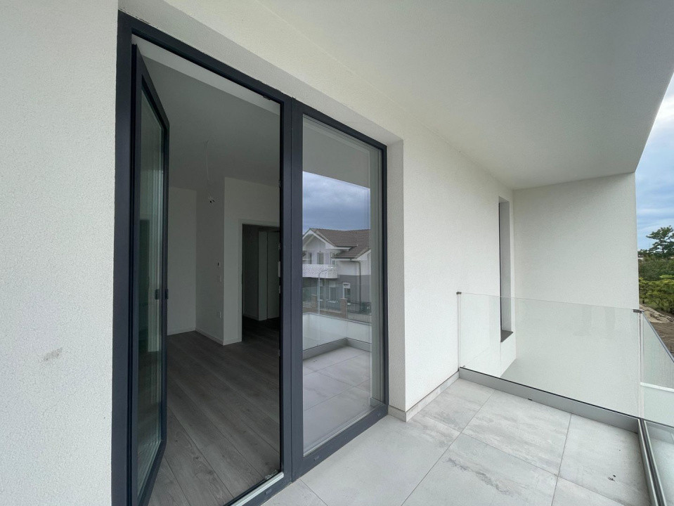 Duplex 4 camere central Mosnita Veche