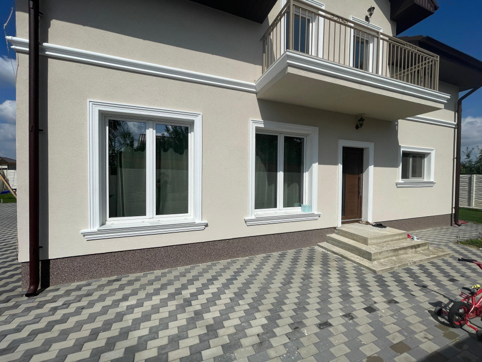 Casa Individuala 5 camere - central Mosnita Veche