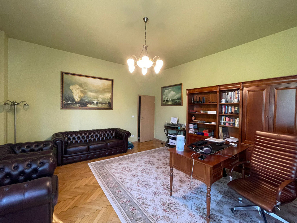 Apartament 5 camere - Punctele Cardinale, Timisoara