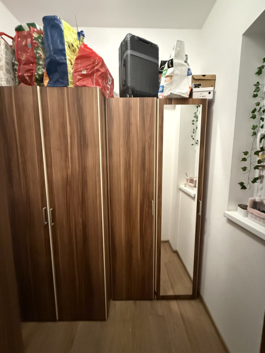 Apartament 2 camere, decomandat, cu dressing si balcon de 20 mp - Giroc