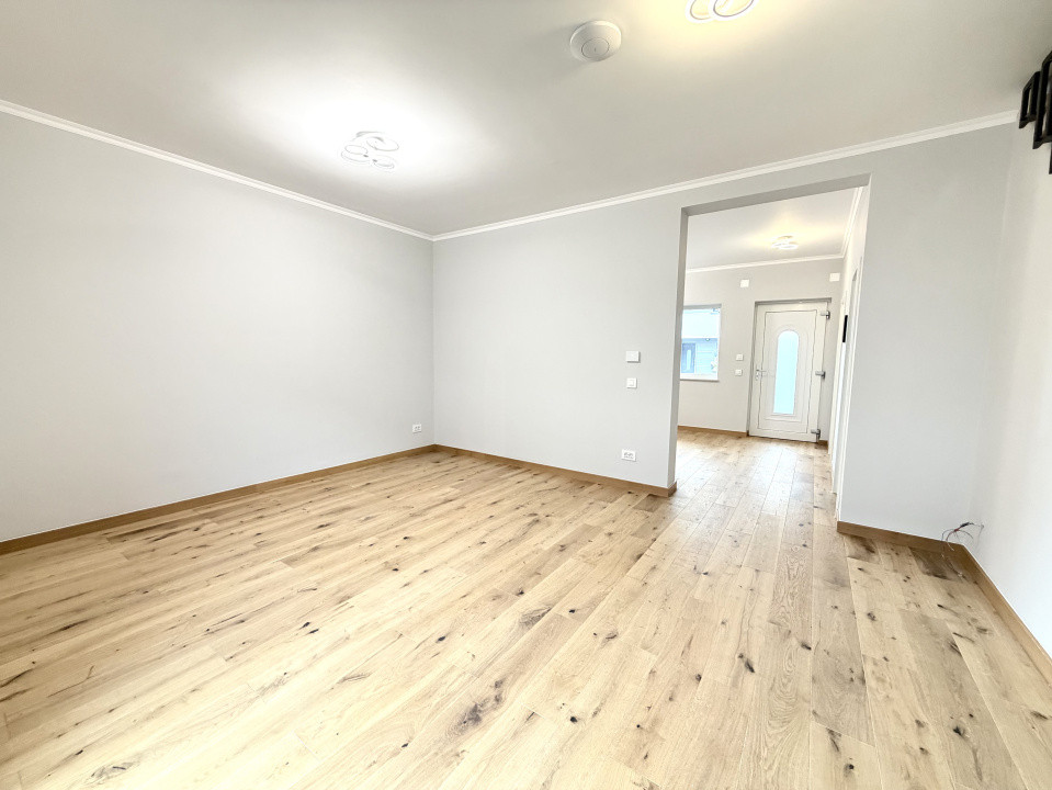 Casa insiruita, 4 camere, 130 mp utili, 250 mp teren - Sacalaz