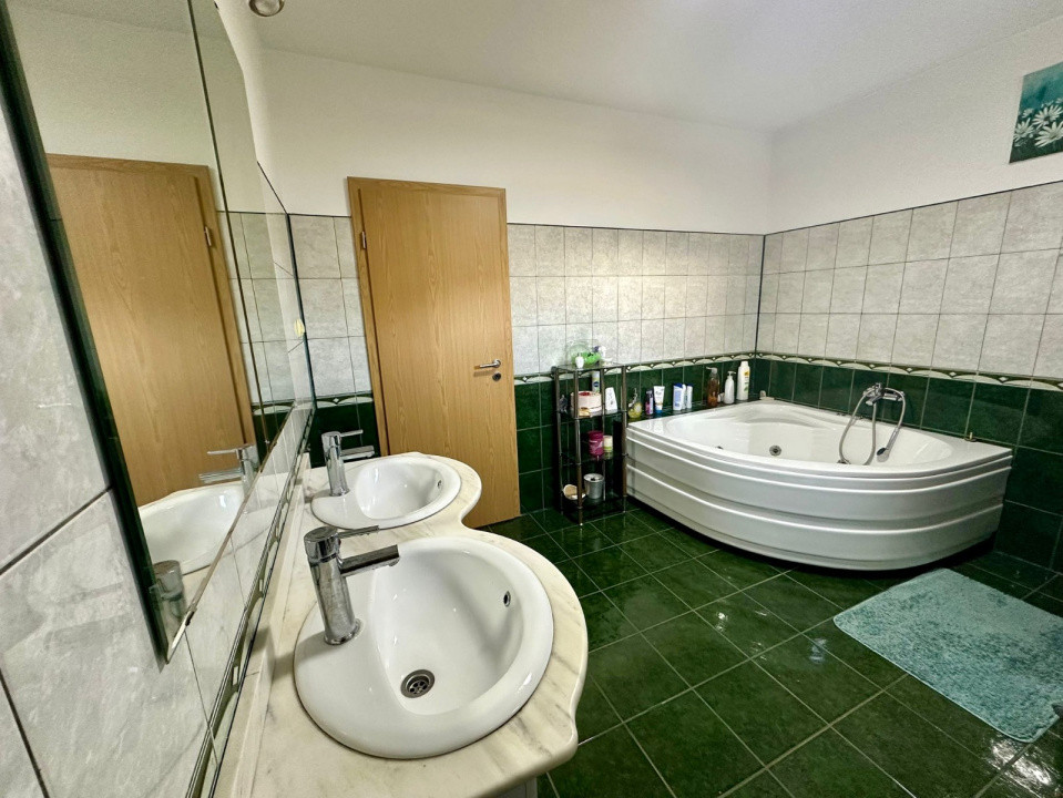 Casa individuala,251 mp utili,zona Dumbrăvița 