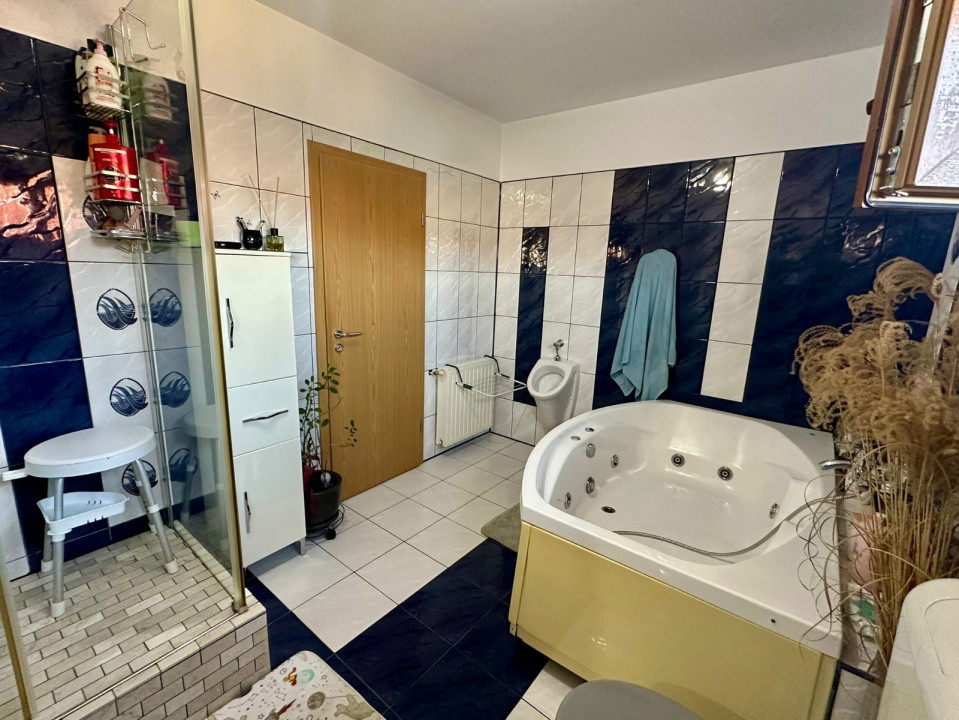 Casa individuala,251 mp utili,zona Dumbrăvița 