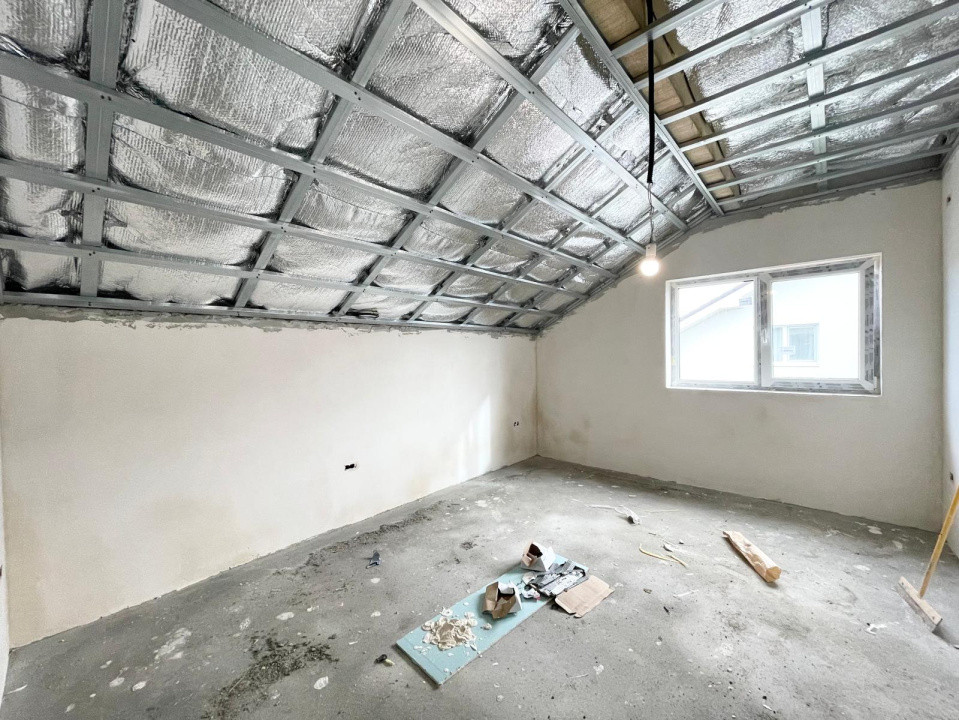 Duplex 4 camere central Mosnita Veche