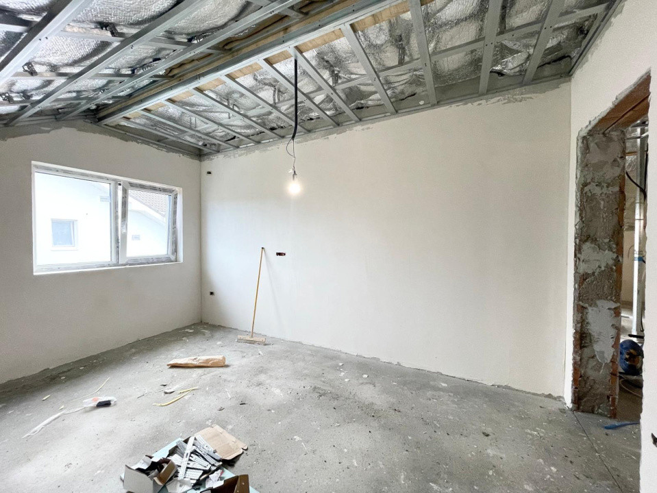 Duplex 4 camere central Mosnita Veche