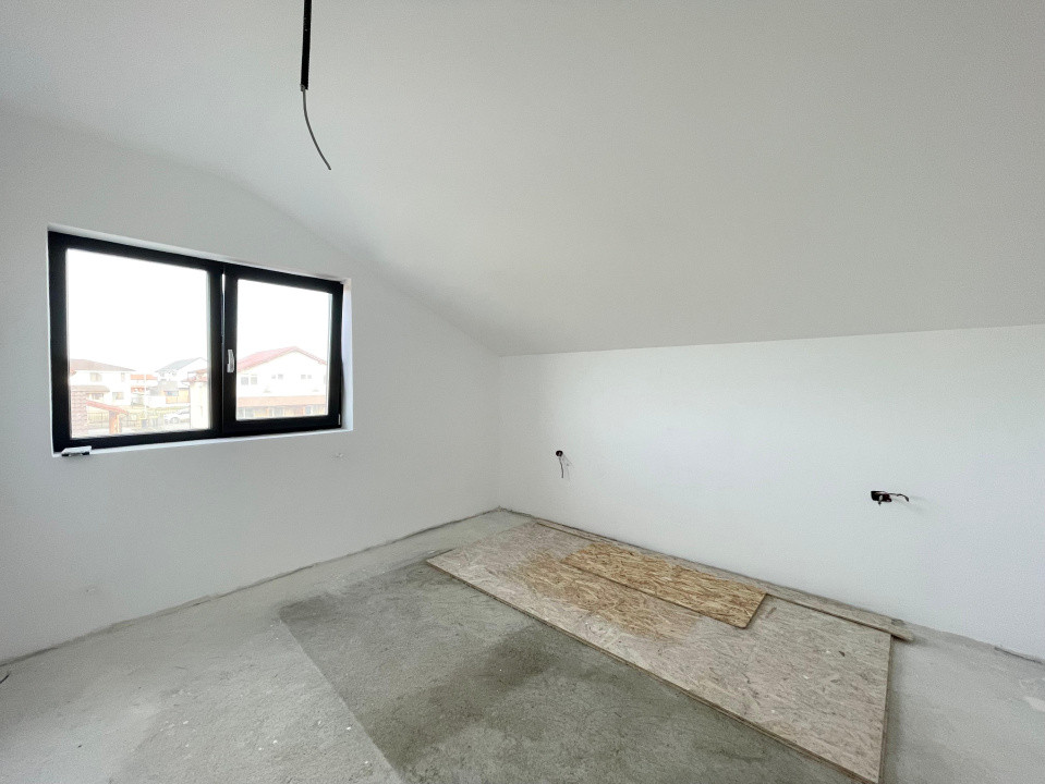 Duplex 4 camere 120mp Mosnita Noua