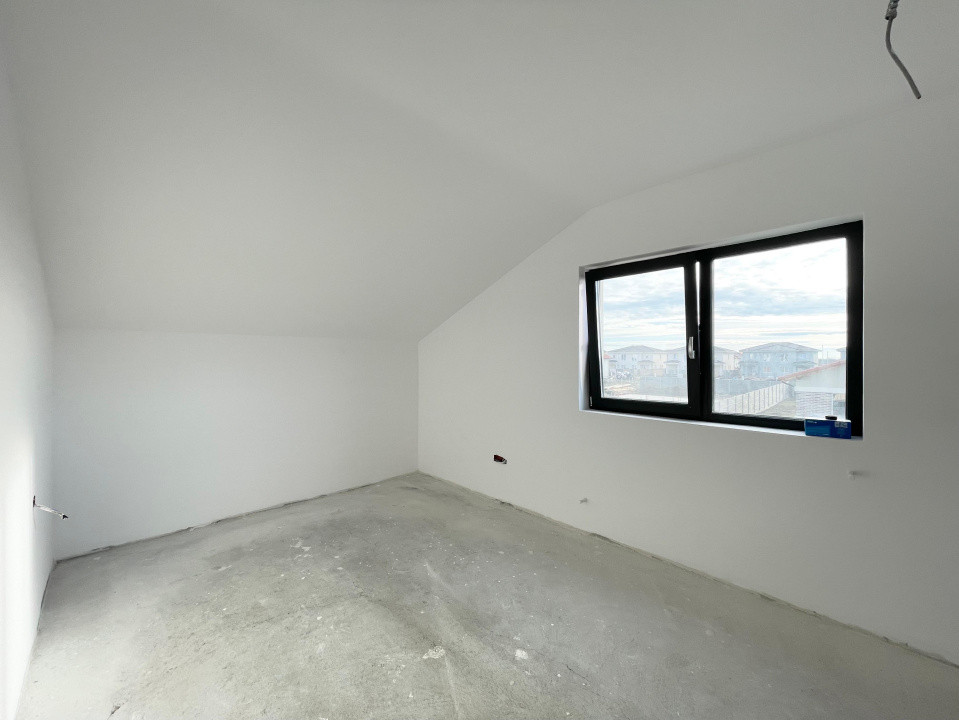 Duplex 4 camere 120mp Mosnita Noua