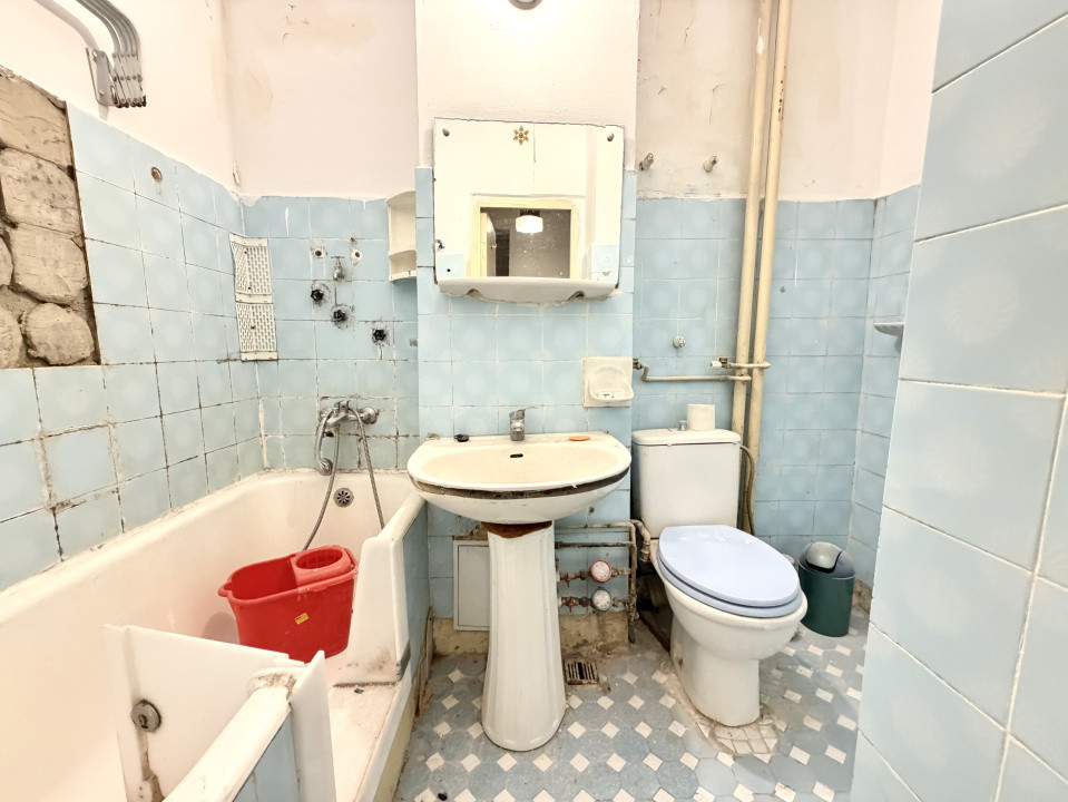 Comision 0% Apartament cu 3 camere, 53 mp utili, etaj 1 - zona Olimpia