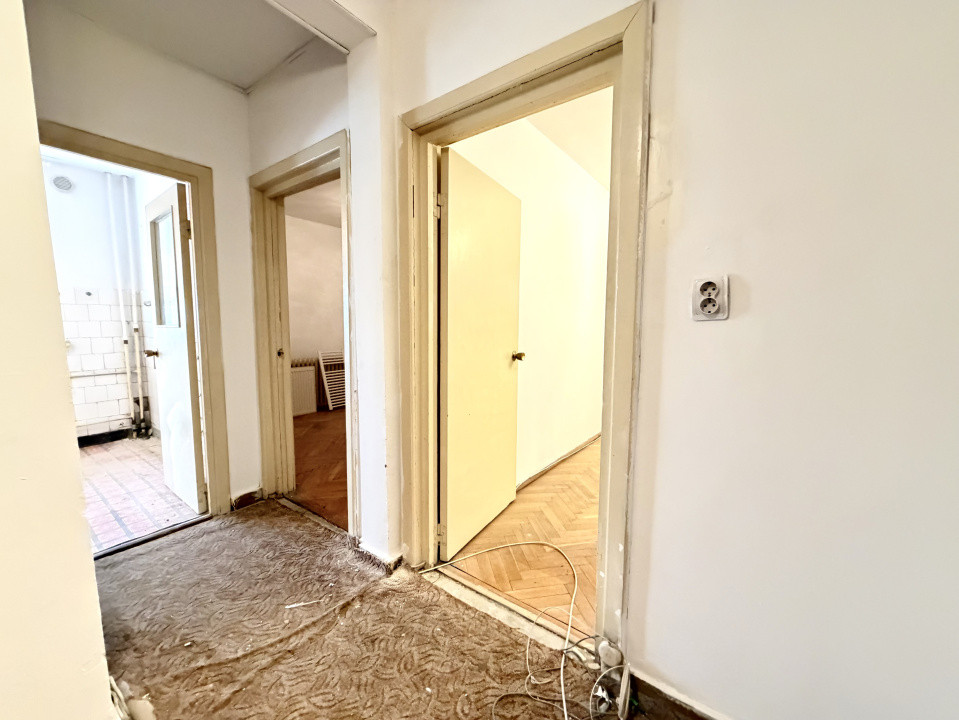 Comision 0% Apartament cu 3 camere, 53 mp utili, etaj 1 - zona Olimpia