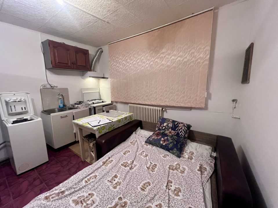  Garsoniera 16mp utili, etajul 4, zona Iosefin