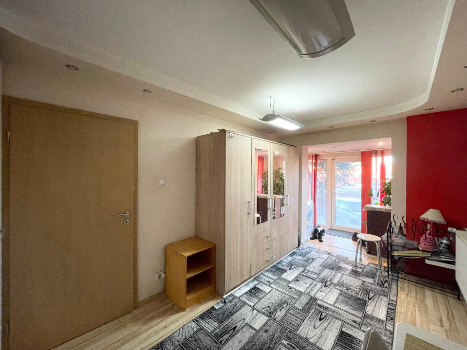 Apartament 4 camere zona Buziasului