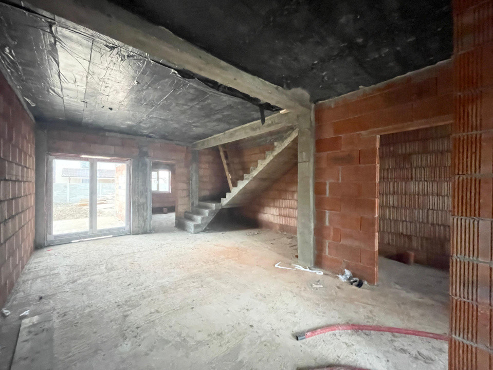 Duplex 4 camere la asfalt Urseni-Mosnita Noua